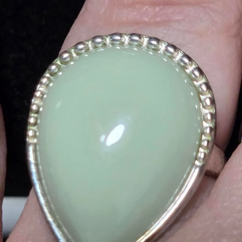 No Label seafoam green